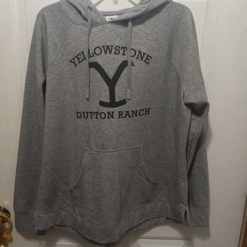 Yellowstone Dutton Ranch Womens XL Long Sleeve Hooded Sweatshirt